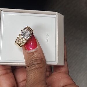 Elegant Gold Plated Ring- Size 9